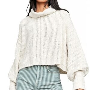 Free People Be Yours Oversized Cream Cropped Pullover Sweater Size XS